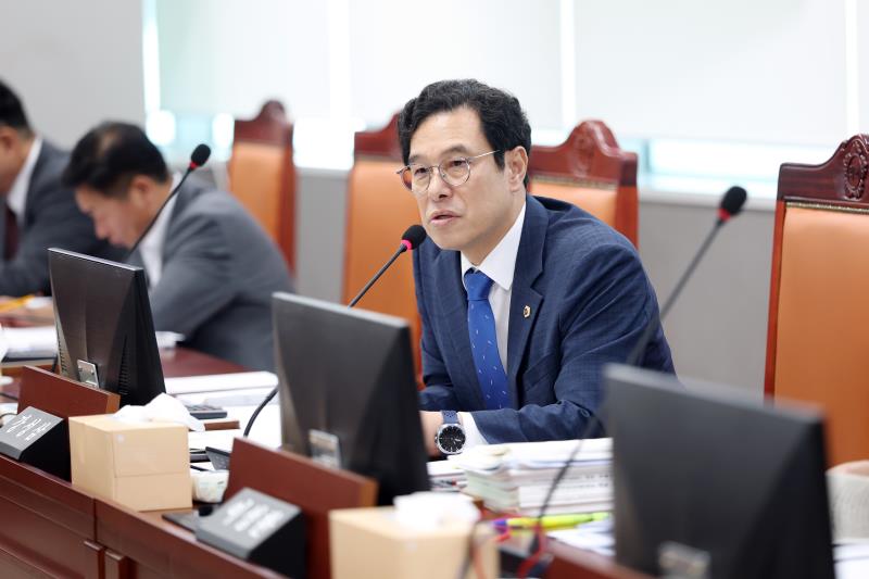 제393회 임시회 제1차 안전행정위원회-1_7