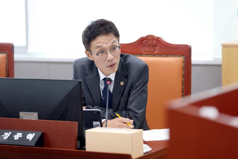 제393회 임시회 제1차 안전행정위원회-1_7
