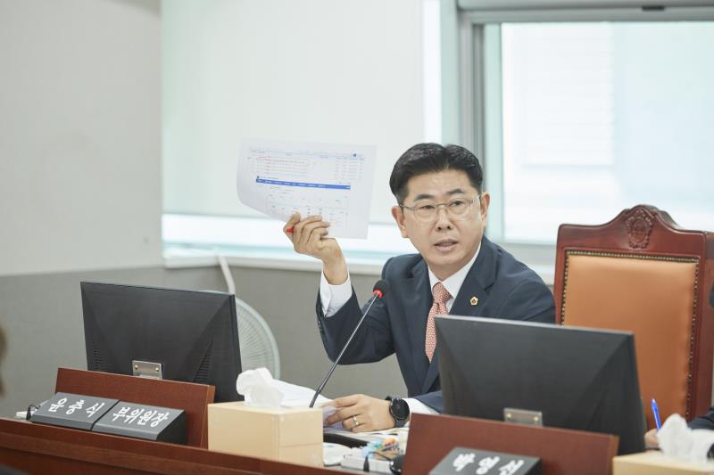 제393회 임시회 제2차 안전행정위원회_3