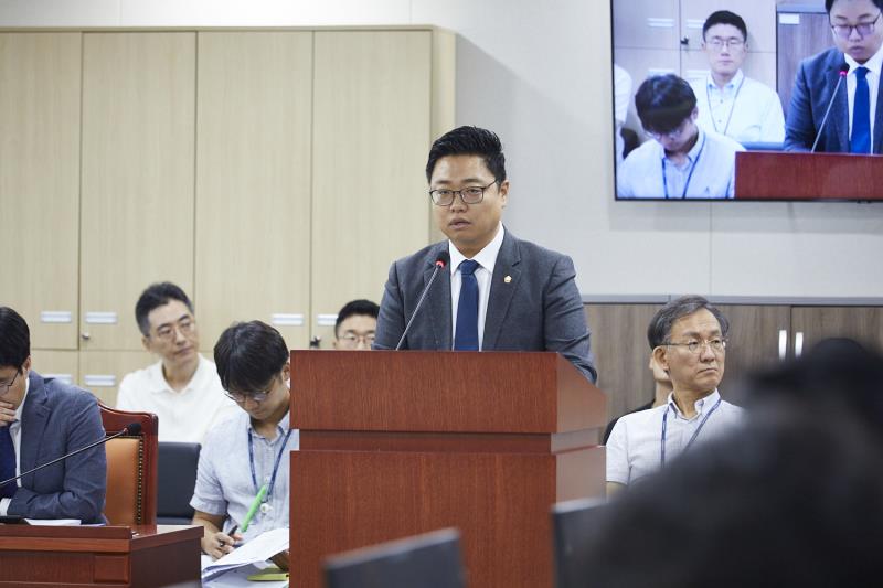 제393회 임시회 제1차 경제노동위원회_7