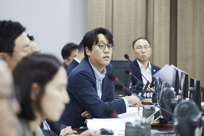 제393회 임시회 제1차 경제노동위원회_9