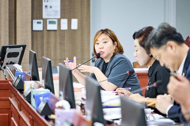 제393회 임시회 제2차 여성가족평생교육위원회_7