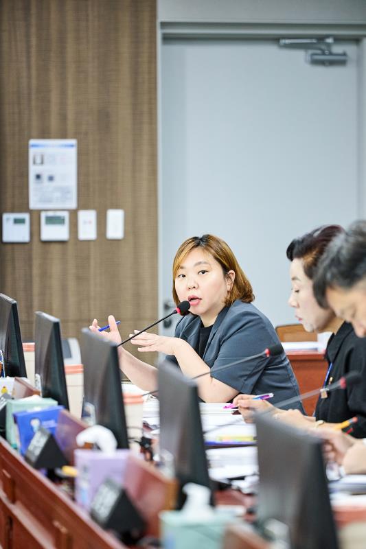 제393회 임시회 제2차 여성가족평생교육위원회_8