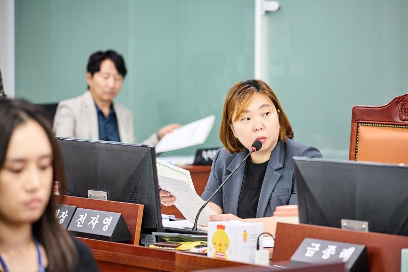 제393회 임시회 제2차 여성가족평생교육위원회