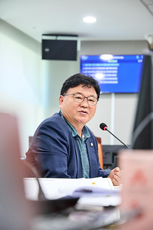 제393회 임시회 제2차 여성가족평생교육위원회_6