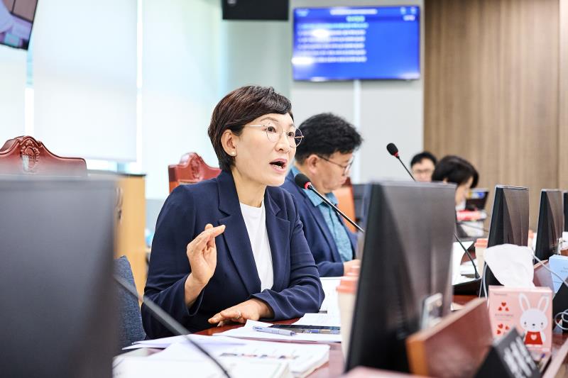제393회 임시회 제2차 여성가족평생교육위원회_6