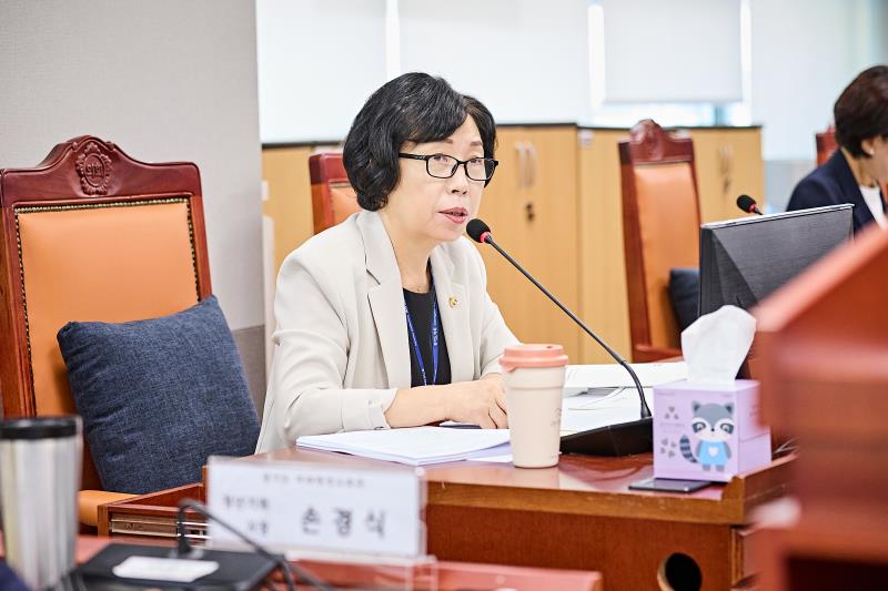 제393회 임시회 제2차 여성가족평생교육위원회_3