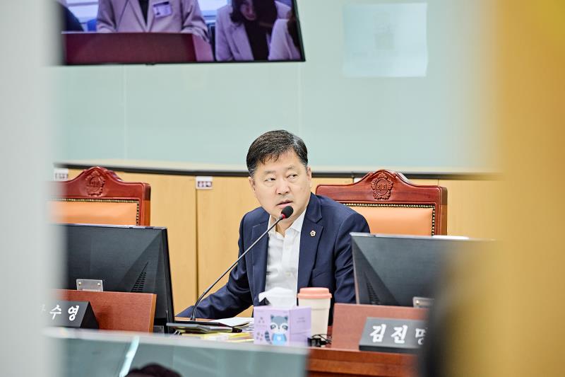 제393회 임시회 제2차 여성가족평생교육위원회_2