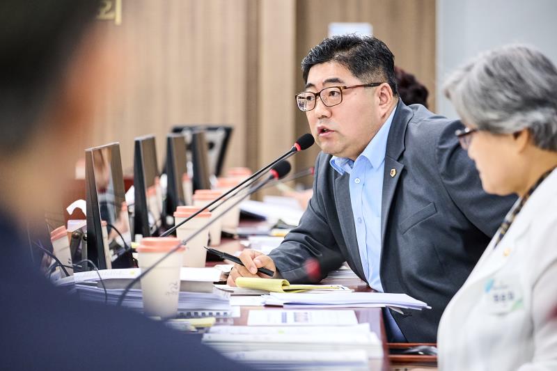 제393회 임시회 제2차 여성가족평생교육위원회_9