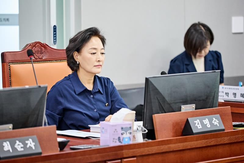 제393회 임시회 제2차 여성가족평생교육위원회_3