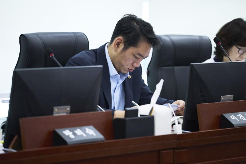 제393회 임시회 제2차 보건복지위원회_5