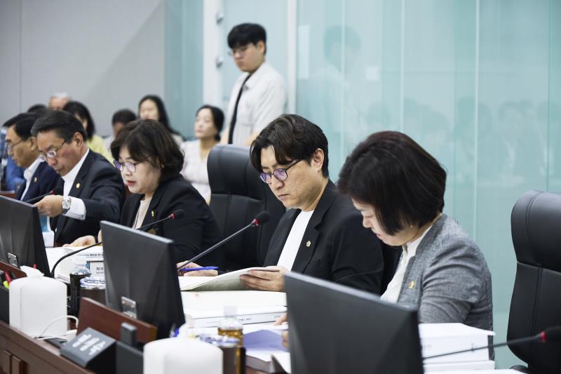 제393회 임시회 제2차 보건복지위원회_3