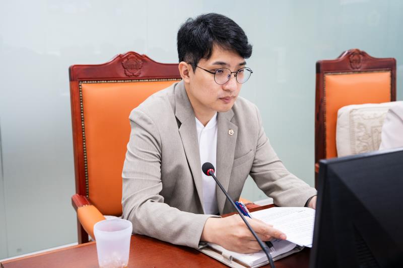 제393회 임시회 제1차 안전행정위원회_4