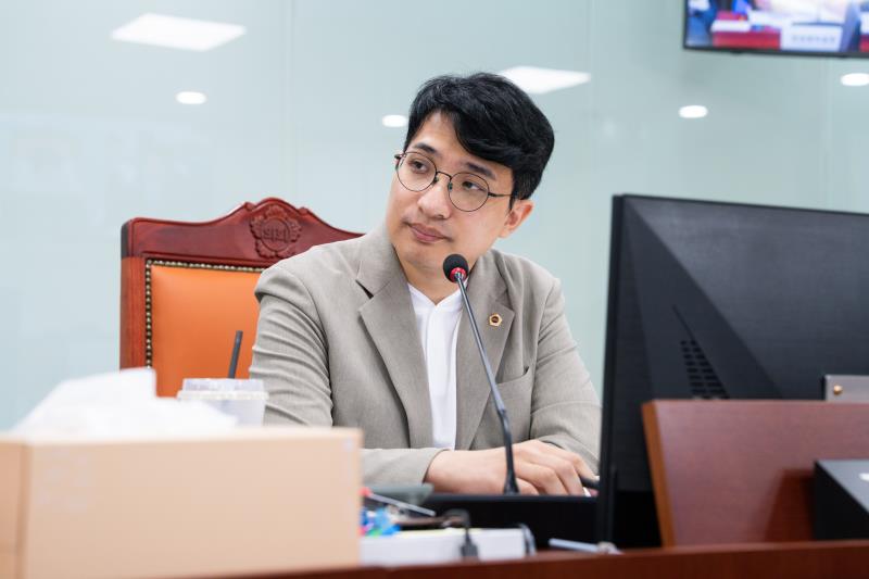 제393회 임시회 제1차 안전행정위원회_6