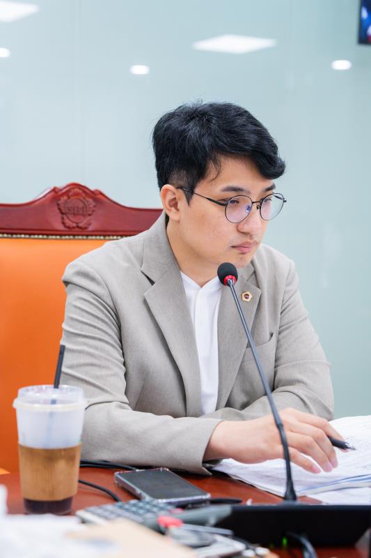제393회 임시회 제1차 안전행정위원회_8