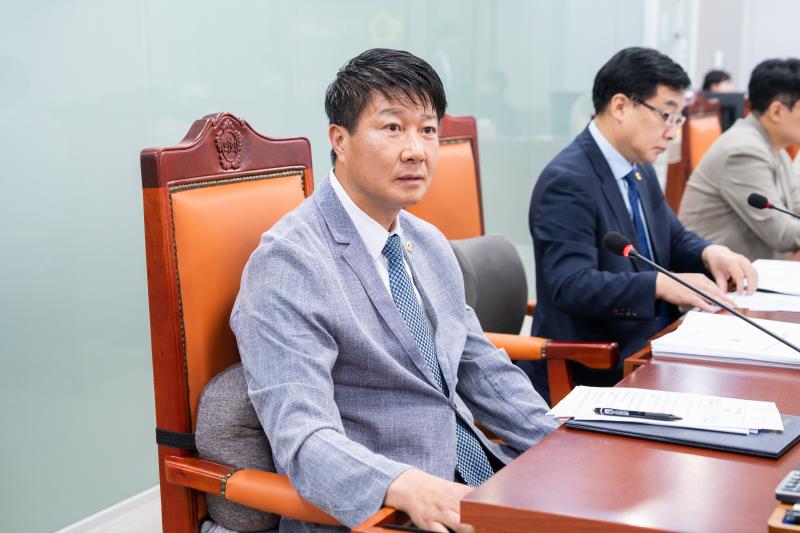 제393회 임시회 제1차 안전행정위원회_4