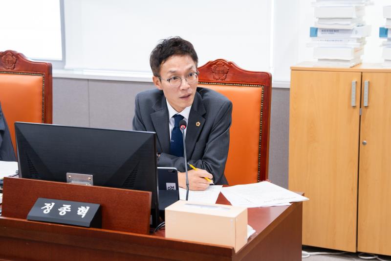 제393회 임시회 제1차 안전행정위원회