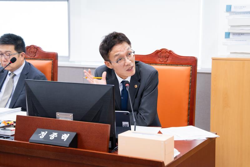 제393회 임시회 제1차 안전행정위원회_5