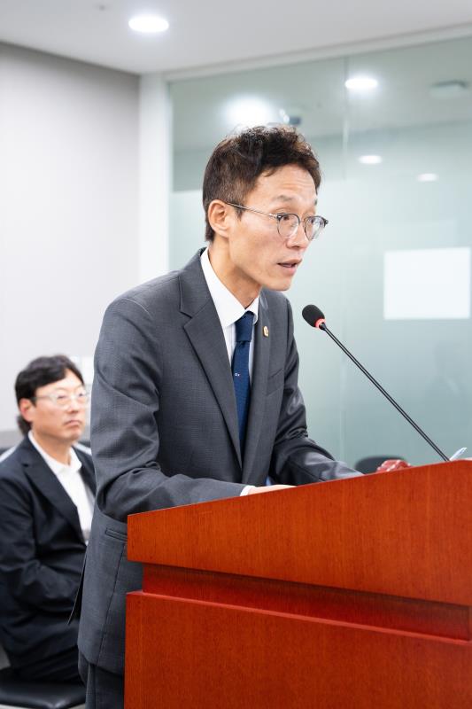 제393회 임시회 제1차 안전행정위원회_8