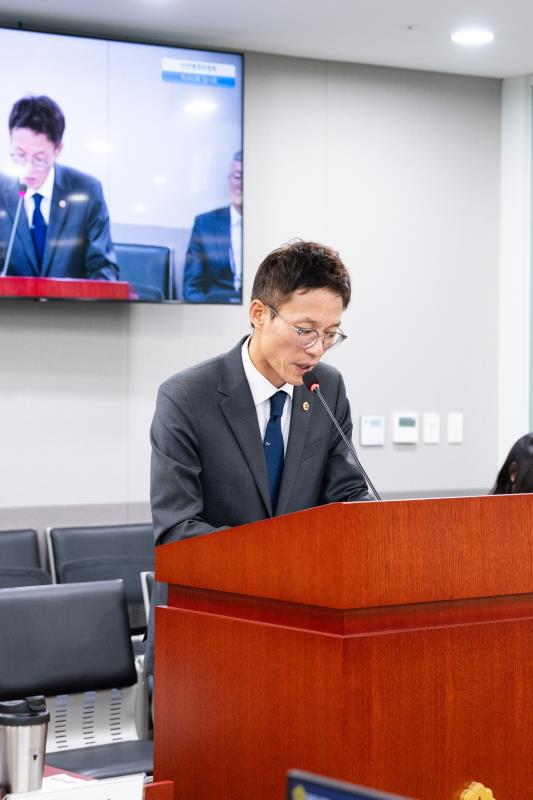 제393회 임시회 제1차 안전행정위원회_9