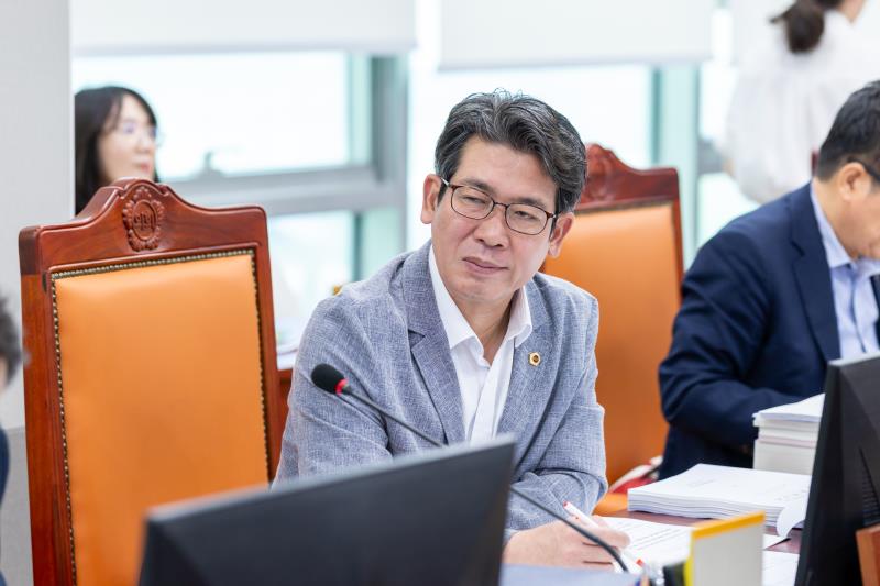 제393회 임시회 제2차 기획재정위원회_4