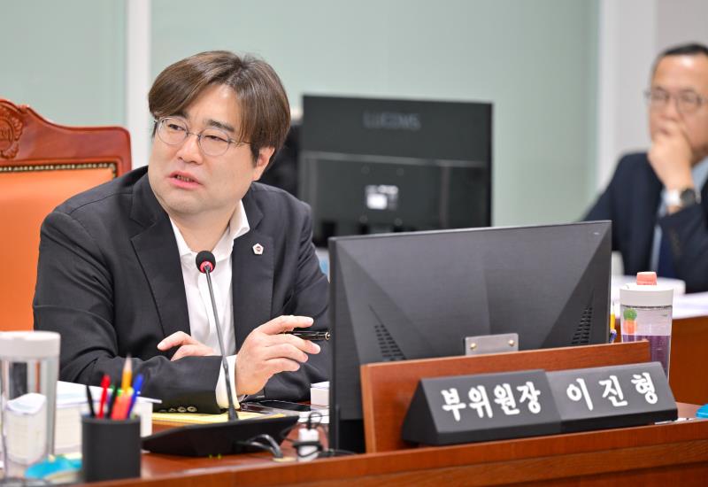 제393회 임시회 제2차 문화체육관광위원회_3