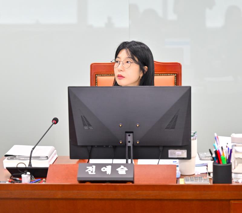 제393회 임시회 제2차 문화체육관광위원회_4