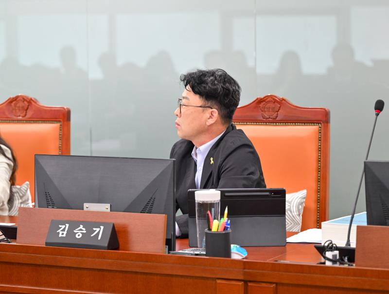 제393회 임시회 제2차 문화체육관광위원회_9