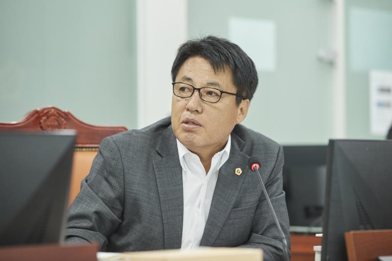 제393회 임시회 제2차 안전행정위원회_9