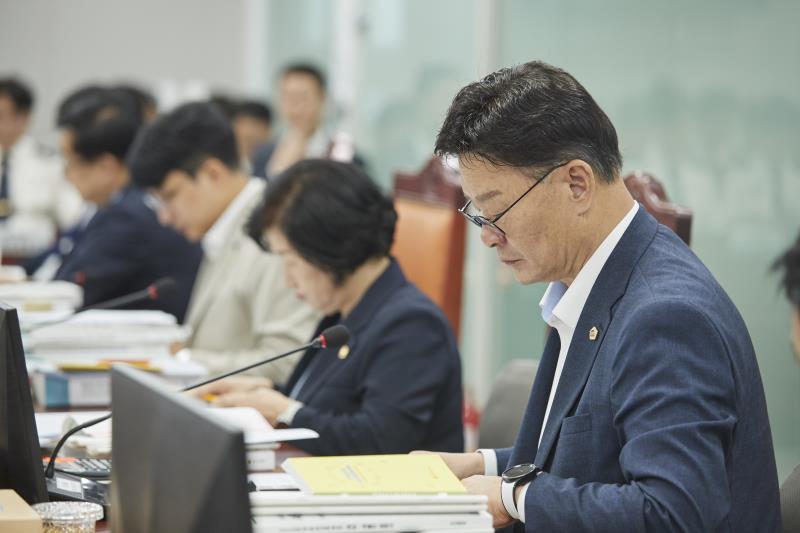 제393회 임시회 제2차 안전행정위원회_9