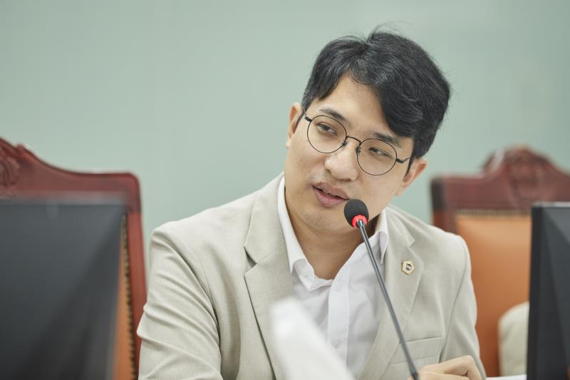제393회 임시회 제2차 안전행정위원회_4