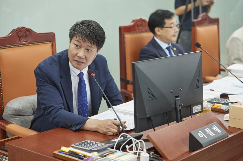 제393회 임시회 제2차 안전행정위원회_2