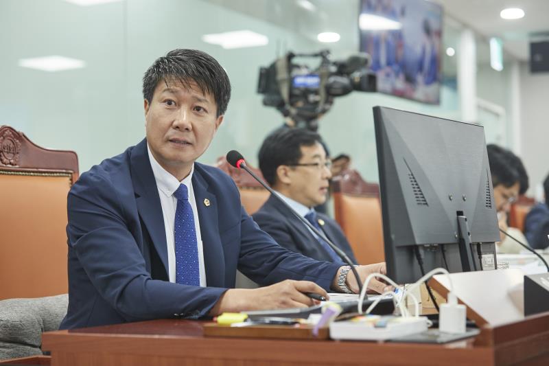제393회 임시회 제2차 안전행정위원회_3