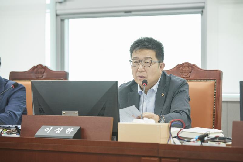 제393회 임시회 제2차 안전행정위원회_4