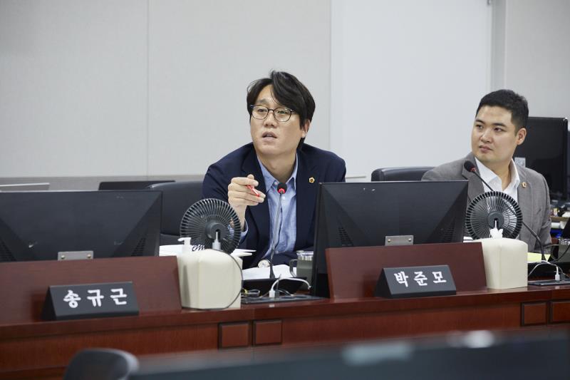 제393회 임시회 제1차 경제노동위원회_4