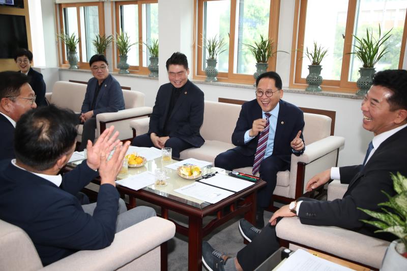 경기도의회 더불어민주당 제주특별자치도의회 방문_7