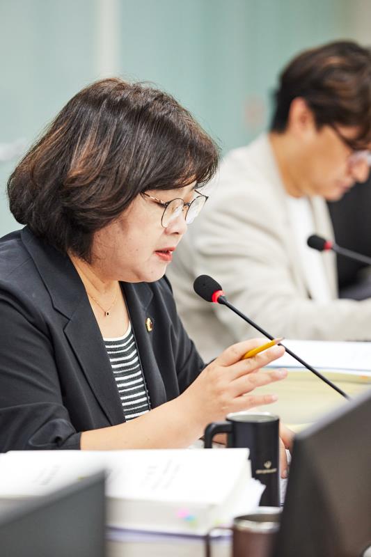 제393회 임시회 제3차 보건복지위원회_4