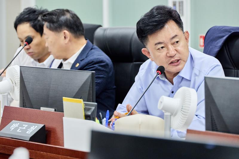 제393회 임시회 제2차 미래과학협력위원회_2