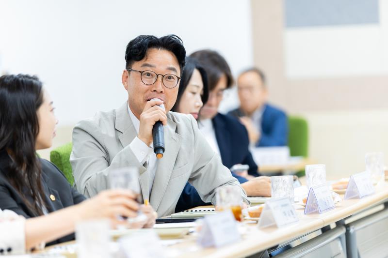 제393회 임시회 문화체육관광위원회 현장방문_8