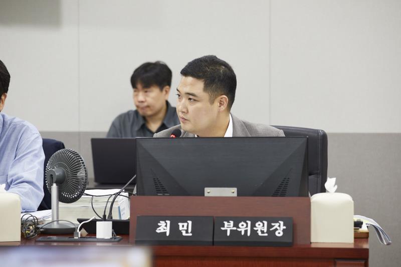 제393회 임시회 제2차 경제노동위원회_3