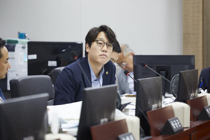 제393회 임시회 제2차 경제노동위원회