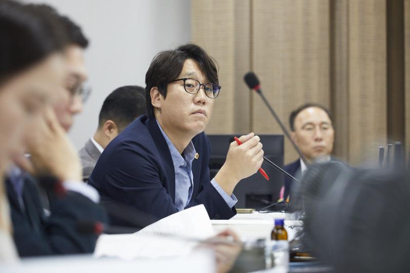 제393회 임시회 제2차 경제노동위원회_3