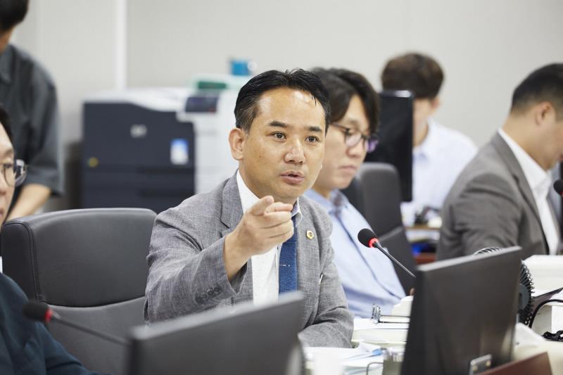제393회 임시회 제2차 경제노동위원회