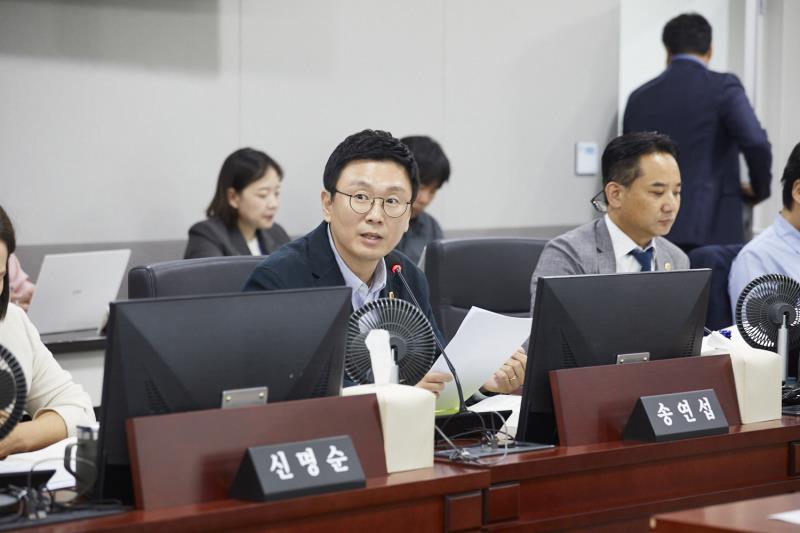 제393회 임시회 제1차 경제노동위원회