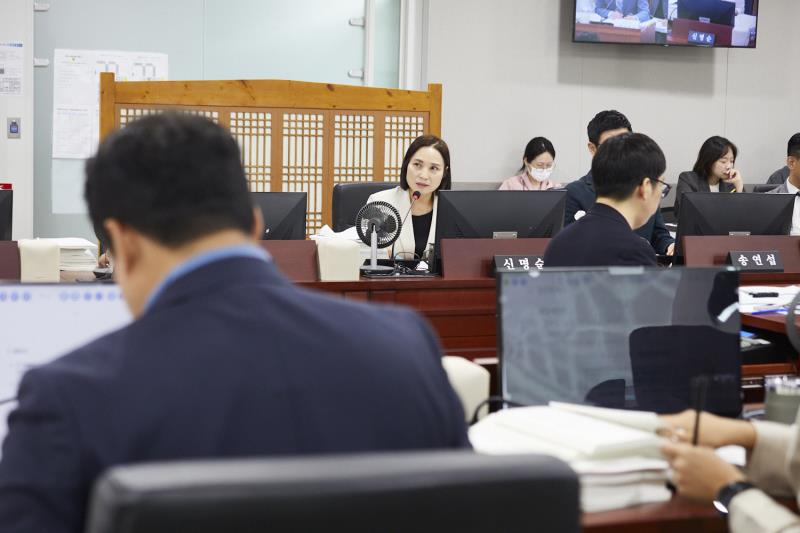 제393회 임시회 제2차 경제노동위원회_3
