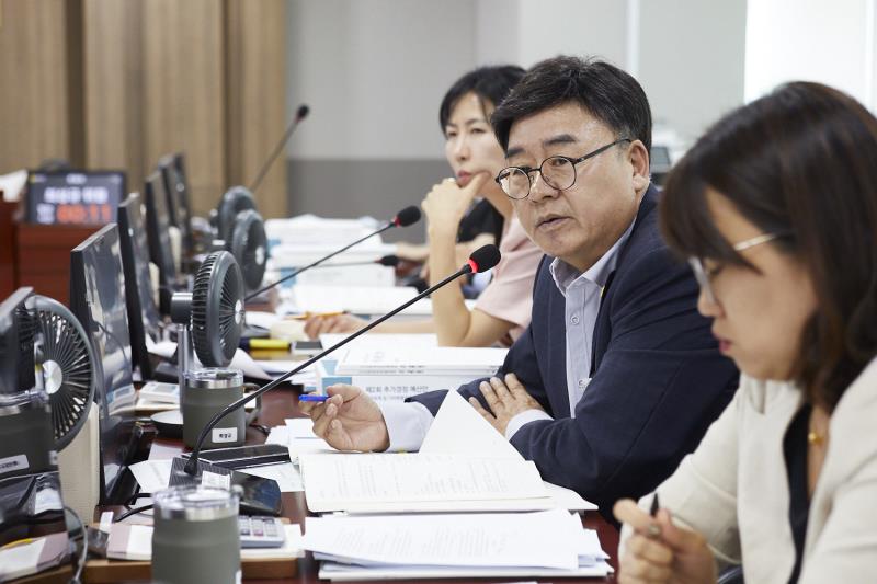 제393회 임시회 제2차 경제노동위원회_8