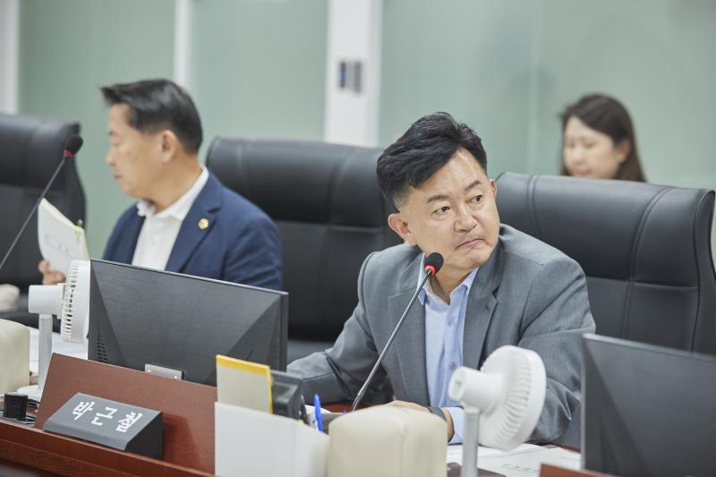 제393회 임시회 제3차 미래과학협력위원회_8