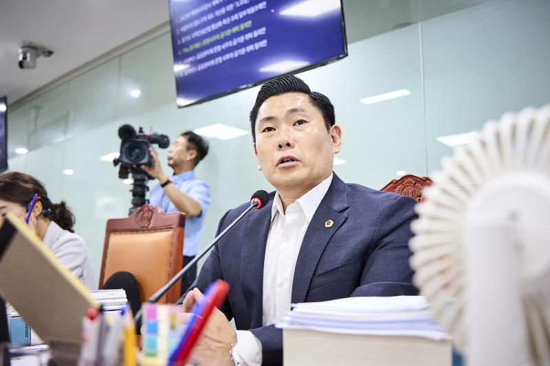 제393회 임시회 제1차 건설교통위원회_8