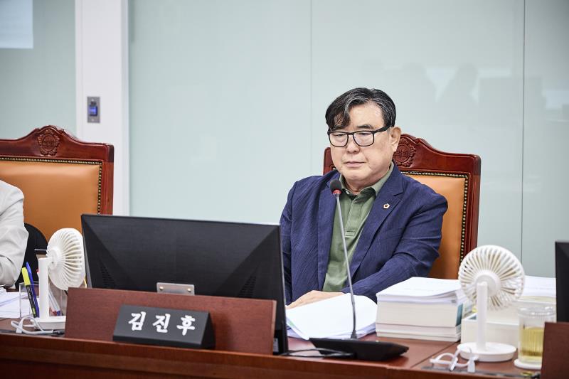 제393회 임시회 제1차 건설교통위원회_3