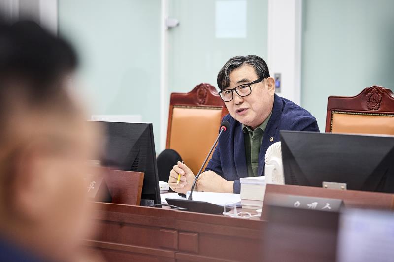 제393회 임시회 제1차 건설교통위원회_6